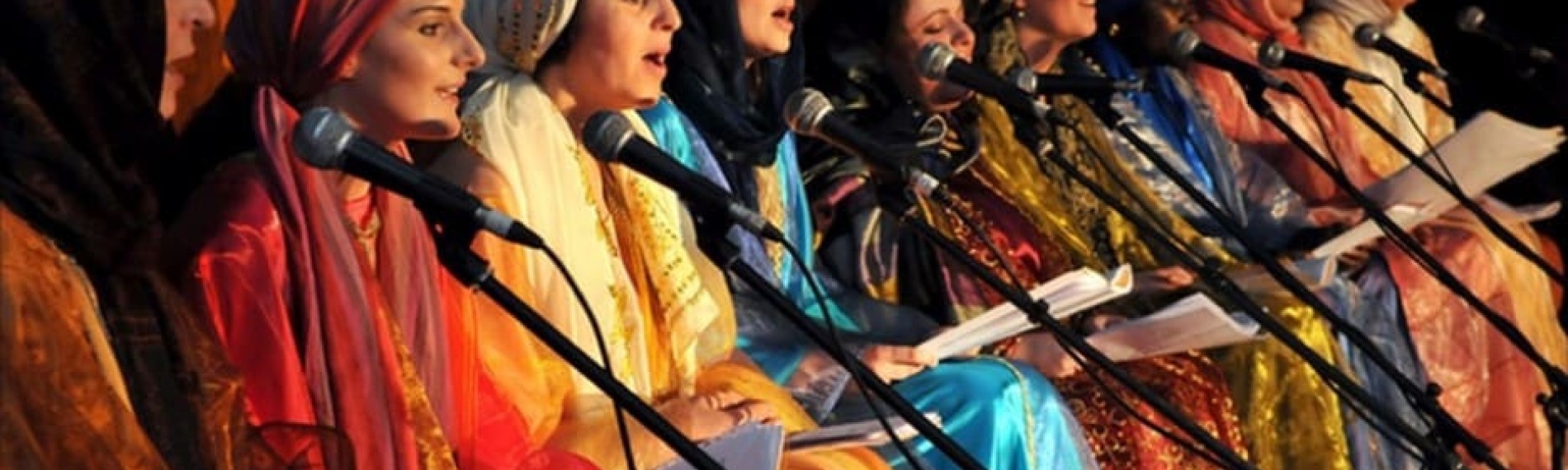 Woman sufi group chanting in Fez Festival